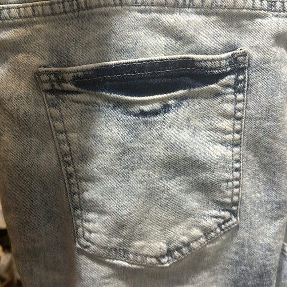 Legendary status jeans - Picture 9 of 11
